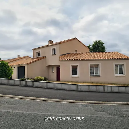 Chez Caco Maison Lumineuse Avec Jardin Proche Du Puy Dufou Les Herbiers