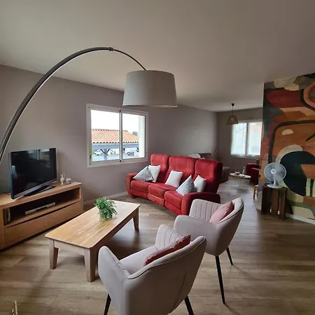 Chez Caco Maison Lumineuse Avec Jardin Proche Du Puy Dufou Les Herbiers