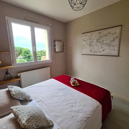 Chez Caco Maison Lumineuse Avec Jardin Proche Du Puy Dufou