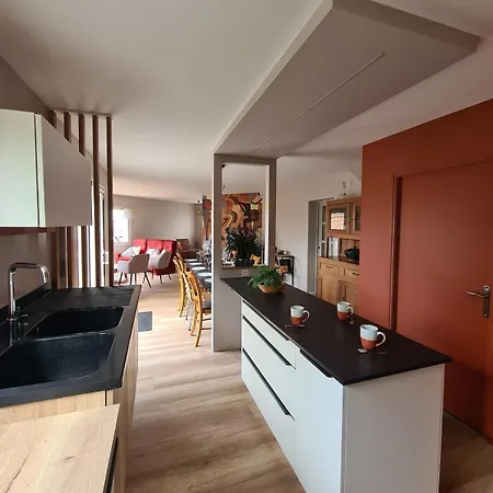 Chez Caco Maison Lumineuse Avec Jardin Proche Du Puy Dufou Prázdninový dům *