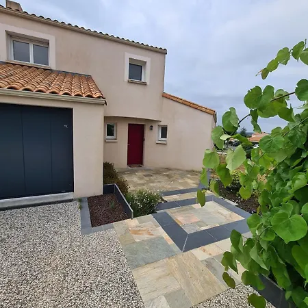 Chez Caco Maison Lumineuse Avec Jardin Proche Du Puy Dufou Prázdninový dům Les Herbiers