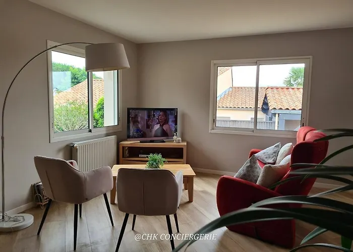 Chez Caco Maison Lumineuse Avec Jardin Proche Du Puy Dufou Les Herbiers