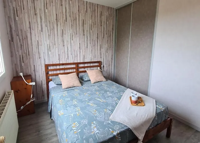 Chez Caco Maison Lumineuse Avec Jardin Proche Du Puy Dufou Hébergement de vacances